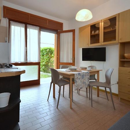 Villa Rosanna Lignano Sabbiadoro Bagian luar foto