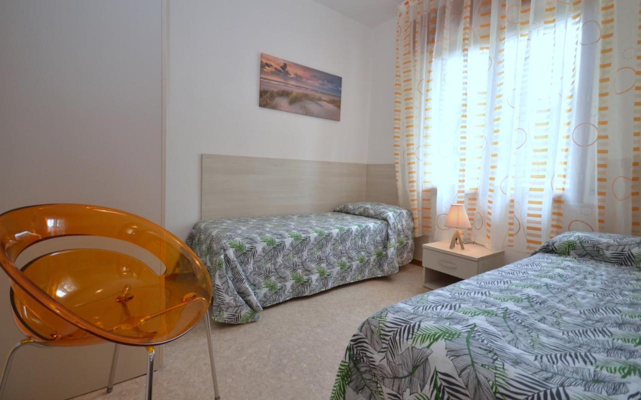 Villa Rosanna Lignano Sabbiadoro Bagian luar foto