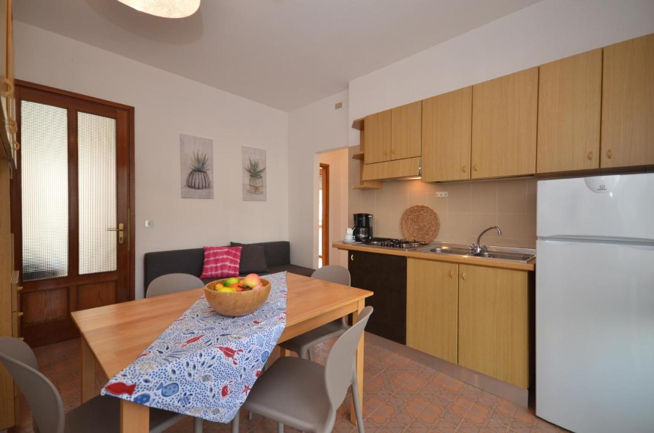 Villa Rosanna Lignano Sabbiadoro Bagian luar foto